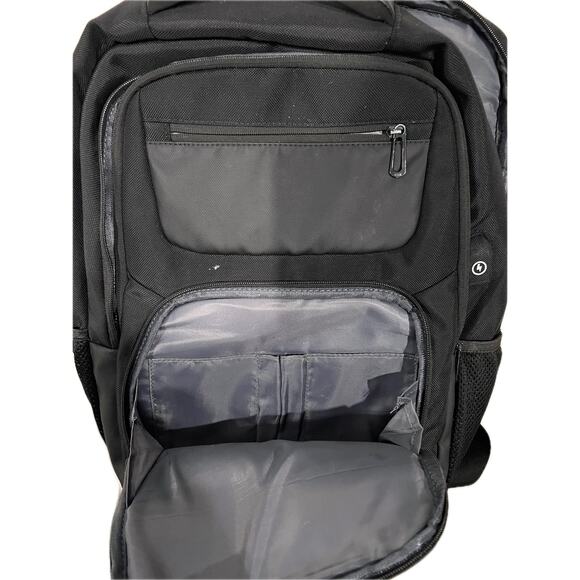 Generic Padded Clamshell Travel Backpack 18x16 - Picture 3 of 5
